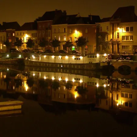 Quartier Leonard Ii * Гент